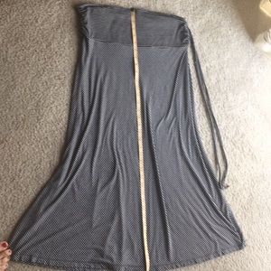 Women’s Long stretchy skirt Black & white stripes